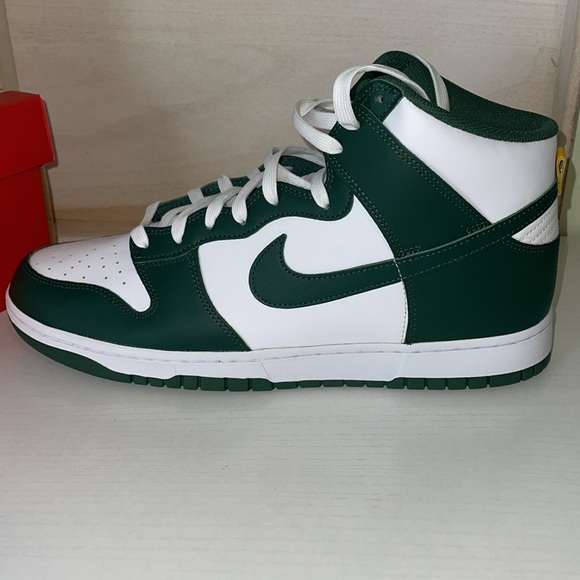 Nike Dunk Hi Retro Australia - Picture 8 of 16